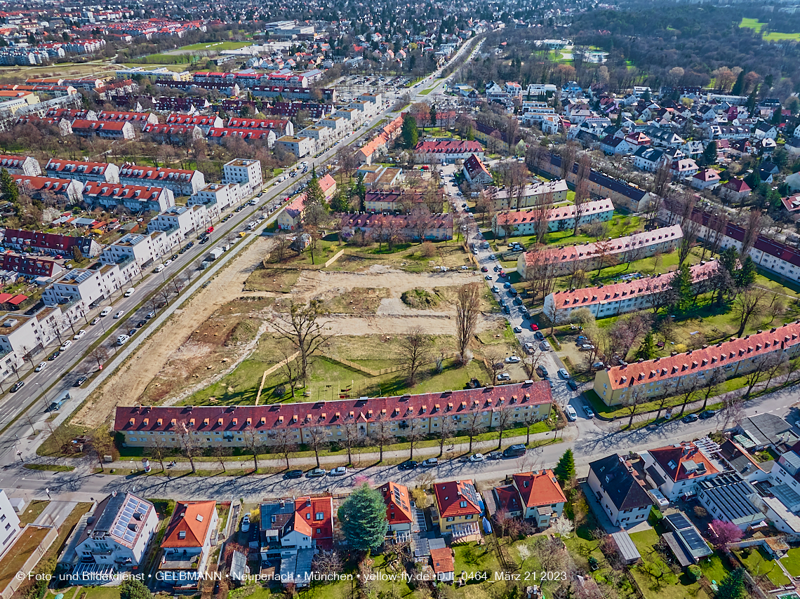 21.03.2023 - Luftbilder von der Baustelle Maikäfersiedlung in Berg am Laim